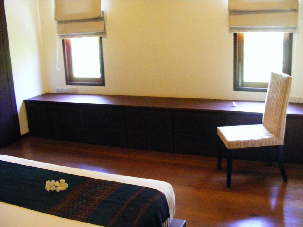 Baan Banyan Villa, Wood House Short Walk To Mae Nam Beach Exterior foto